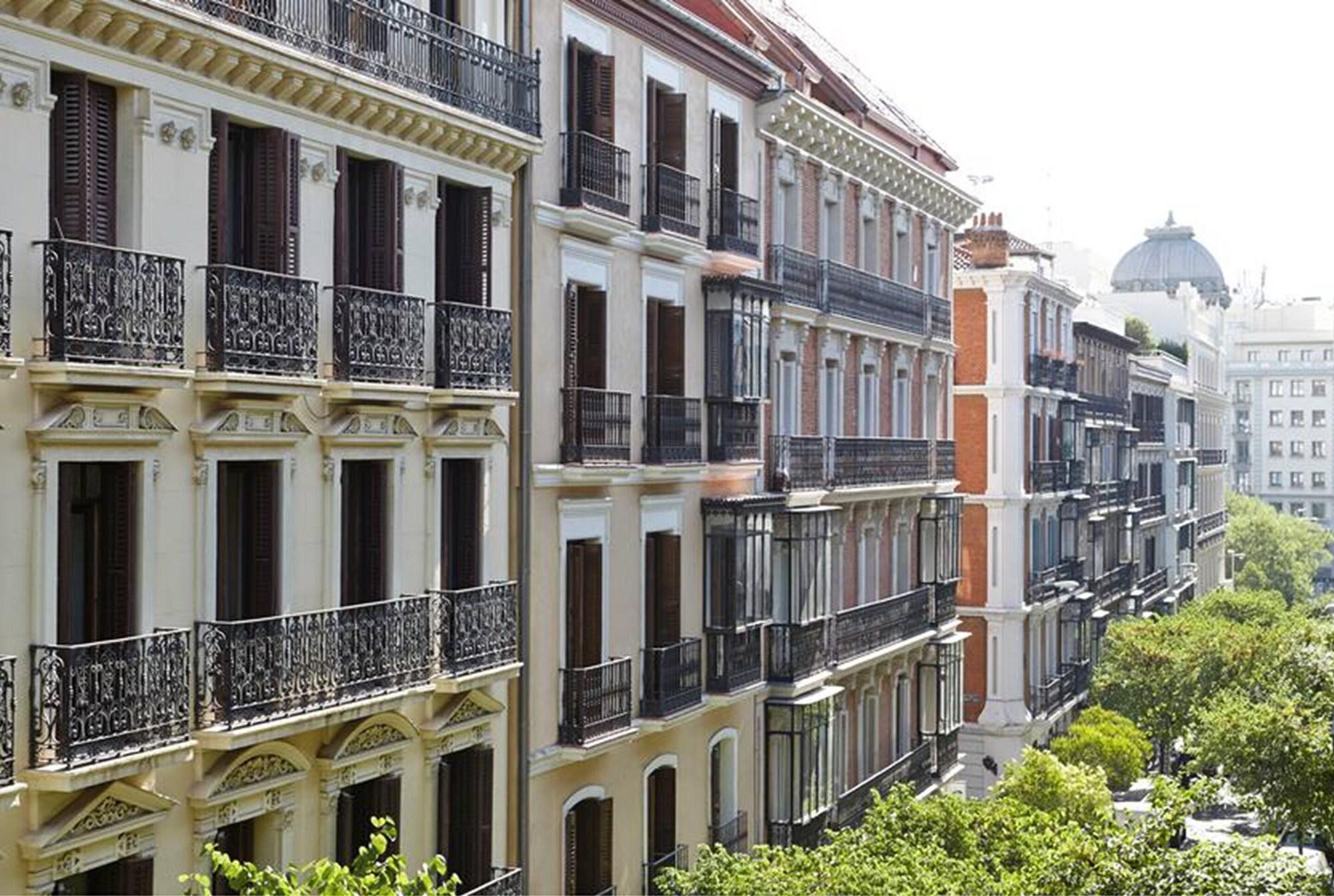 60 Balconies Design Apartment Madrid Exterior photo