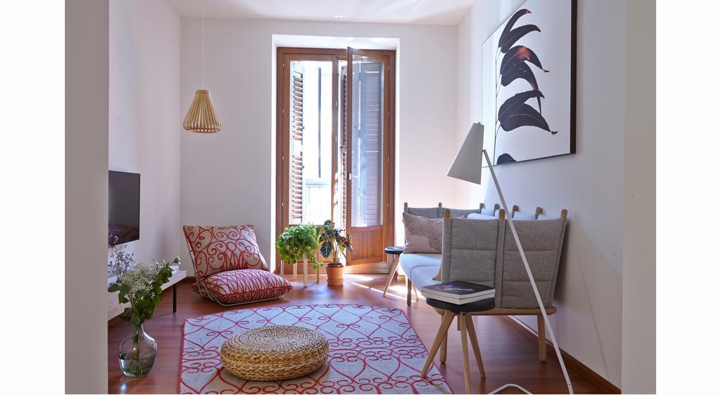 60 Balconies Design Apartment Madrid Exterior photo