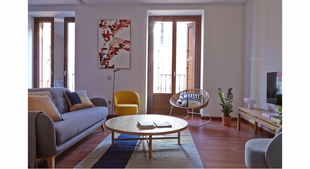 60 Balconies Design Apartment Madrid Exterior photo