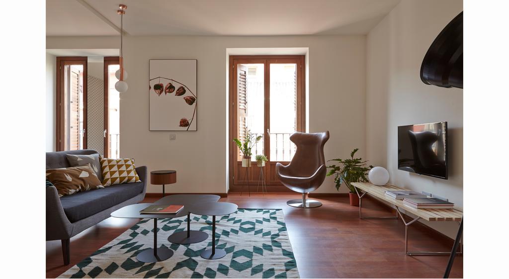 60 Balconies Design Apartment Madrid Exterior photo