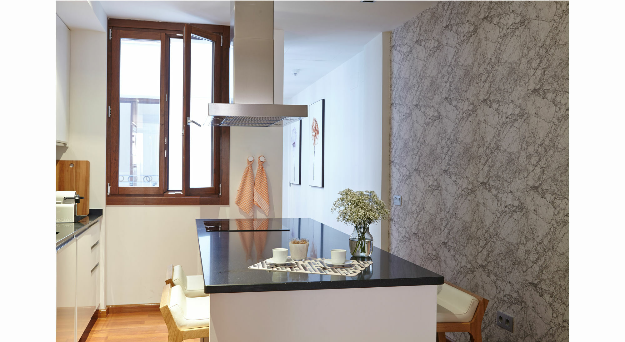 60 Balconies Design Apartment Madrid Exterior photo