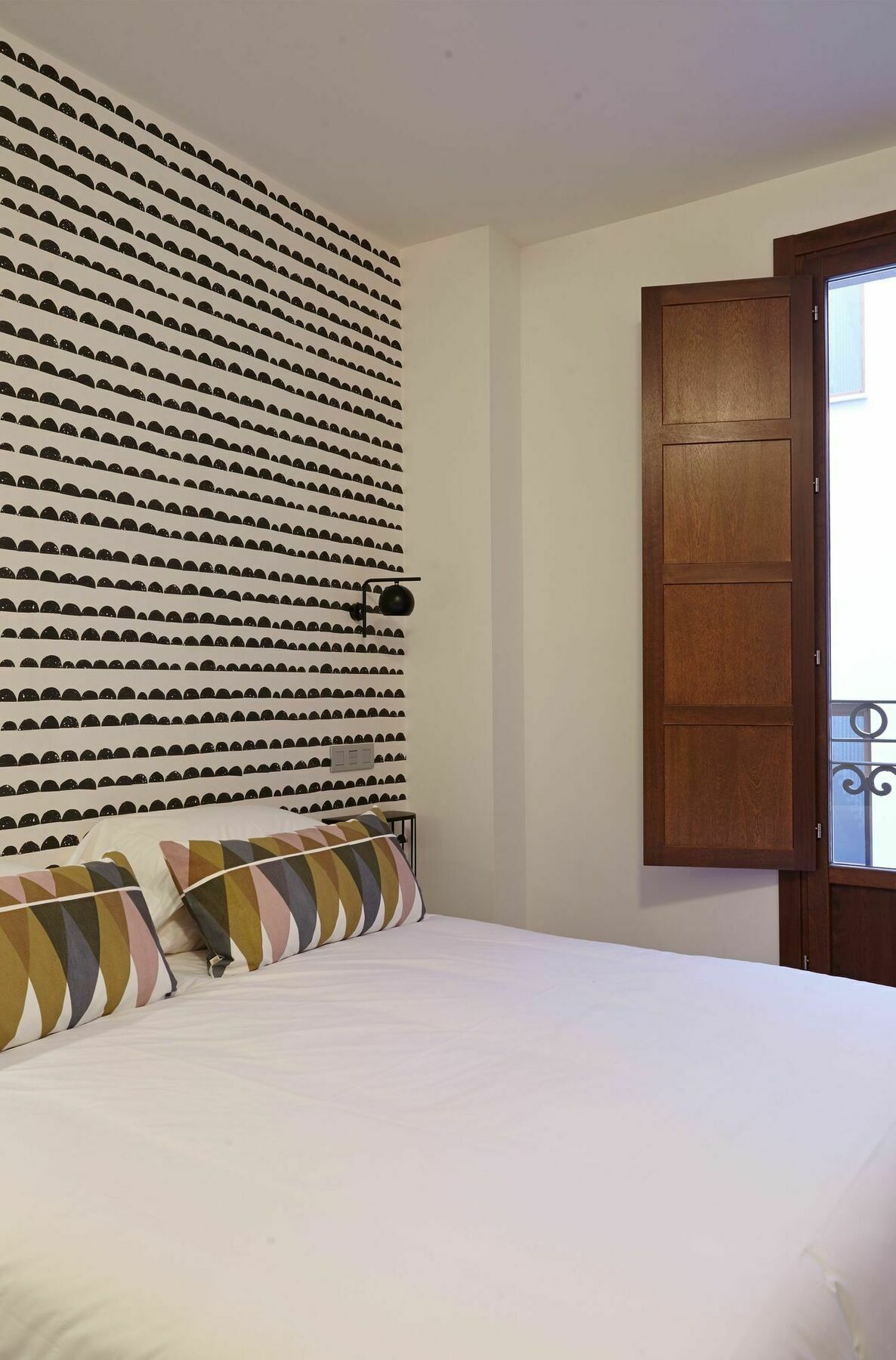 60 Balconies Design Apartment Madrid Exterior photo
